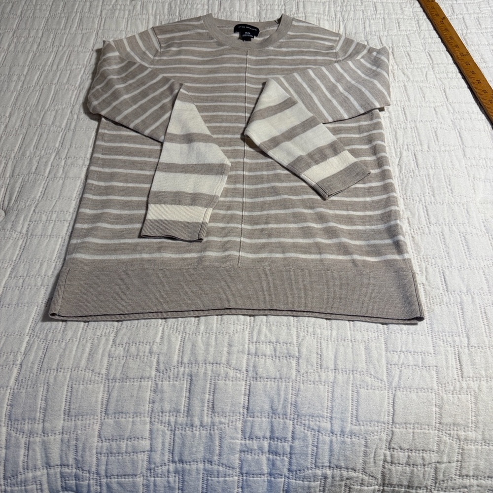 Club Monaco Ladies Striped Sweater - Tan and White - Picture 2 of 8
